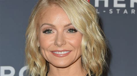 Kelly Ripa Reveals Her Intense Workout With Mark Consuelos After He