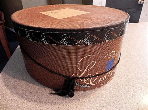 Hat Box Vintage Lees Adventure 1930s Etsy Vintage Hat Boxes Hat