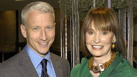 Anderson Coopers Mom Gloria Vanderbilt Dies At 95 Following Battle