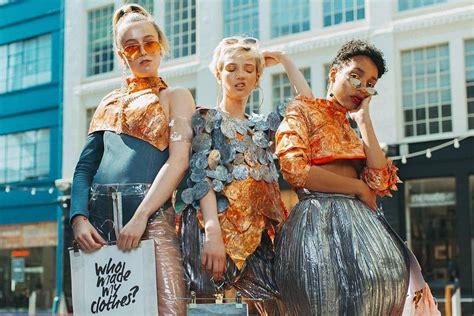 2021 fashion revolution uae agenda. Fashion Revolution Week: Transparency Index reveals who's ...