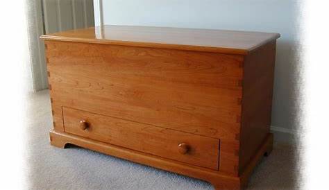 Hope chest plans wanted - FineWoodworking