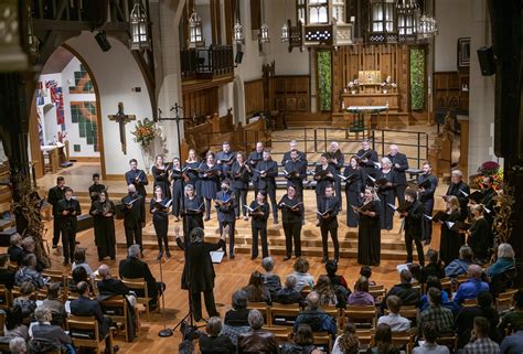 Vancouver Cantata Singers share warmth of the season in Christmas