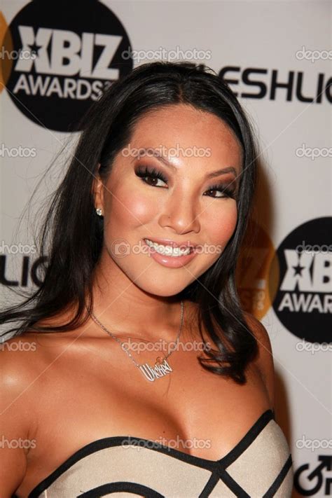 Pictures Of Asa Akira