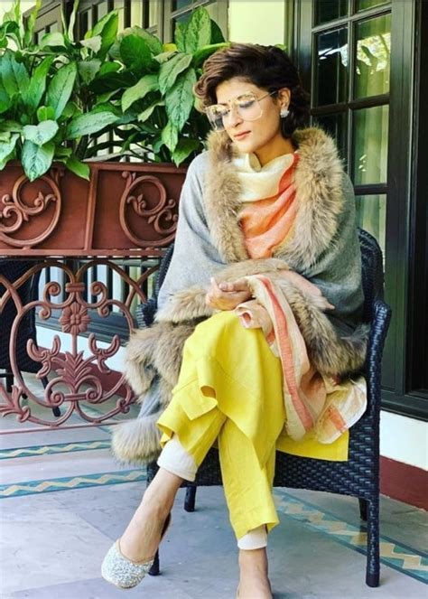 Tahira kashyap, who is married to actor ayushmann khurrana, has battled and triumphed over breast cancer. Tahira Kashyap Height, Weight, Age, Body Statistics ...