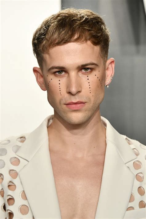 The actor tommy dorfman, best known for a role in the netflix series 13 reasons why, announced thursday she is transgender and will be using the pronouns she/her, but will be keeping her first. Tommy Dorfman at the Vanity Fair Oscar After Party 2020 ...