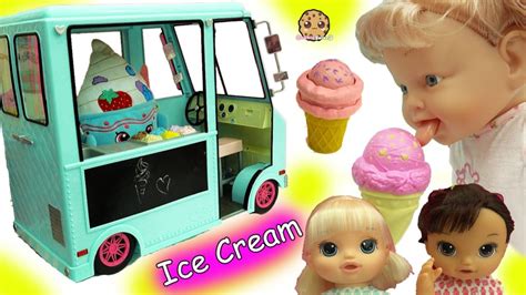 Babysitting 3 Magical Scoops Baby Alive Babies Eat From Doll Ice Cream