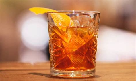 How To Make An Old Fashioned Whiskey Cocktail To Celebrate World Whiskey Day Whiskey Dicks Lv