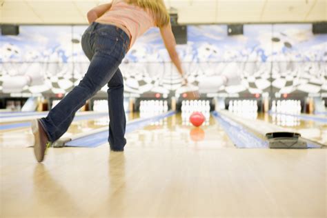 10 Tips For Better Bowling Etiquette Pin Chasers Tampa Bay