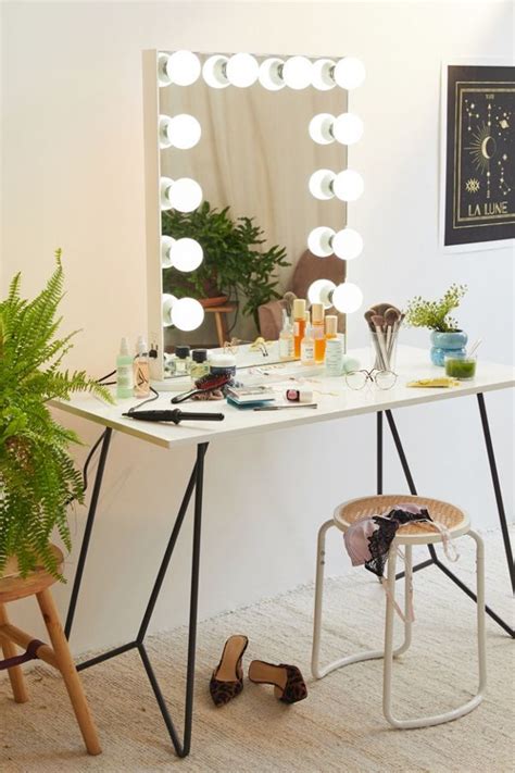 See why thousands of makeup fans & pros prefer and love our mirrors! Impressions Vanity Co. Hollywood Glow XL Vanity Mirror ...