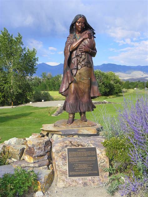 Monument To Sacagawea This Beautiful Monument Is At The Sa Flickr