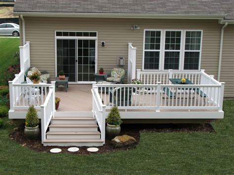 For you, a major reason to do up the porch for an outdoor room may be so you can better use it for regular casual outdoor meals with friends and family or even to throw the occasional party for a special occasion. 59 Creative Front Porch Garden Design Ideas - Round Decor