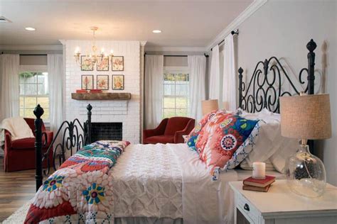 10 Joanna Gaines Bedroom Ideas 2022 Tips From The Master