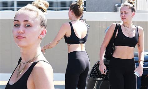 Miley Cyrus Flaunts Her Toned Tummy In A Sports Bra And Yoga Pants