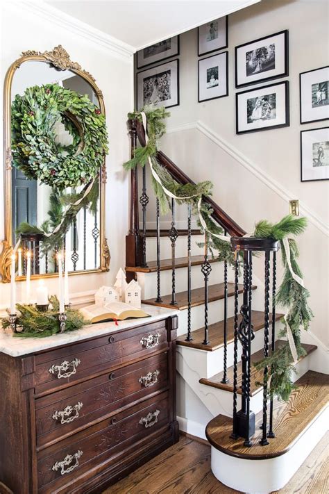 19 Amazing Christmas Entryway Ideas Farmhouse Style And More