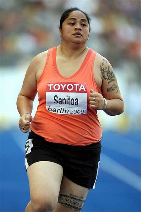 210 lb female samoan shot putter participated in world championships 100m 11 pics