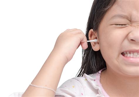 Why You Shouldnt Use Cotton Swabs To Clean Your Ears Noisy Planet