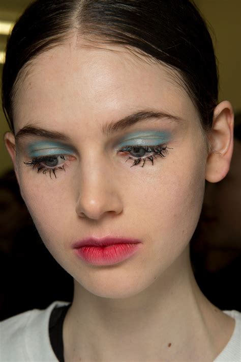 Prada Fall 2014 Ready To Wear Collection Show Beauty