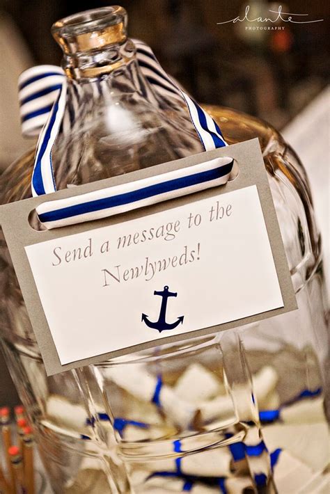 Brides dreaming of the perfect beach wedding have come to the right place! 10 Nautical Wedding Ideas for your Big Day - LinenTablecloth