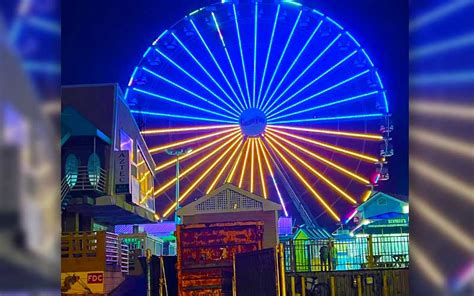 Jersey Shore Ferris Wheel Lights Up In Support Of Ukraine