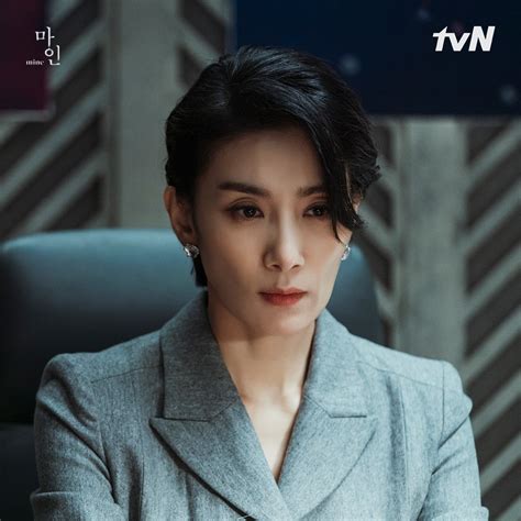 Upcoming Tvn Drama Previews Kim Seo Hyung As A Powerful Woman With