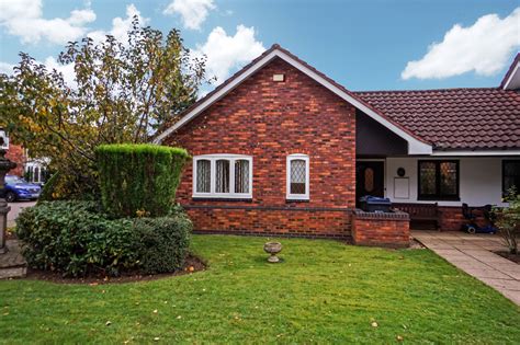 2 Bed Semi Detached Bungalow For Sale In Checkley Croft Walmley