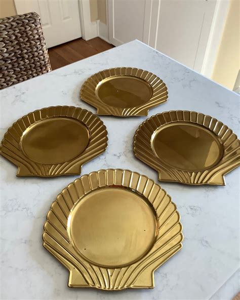 Vintage Set Of 4 Brass Chargers Brass Plates Seashell Etsy Formal