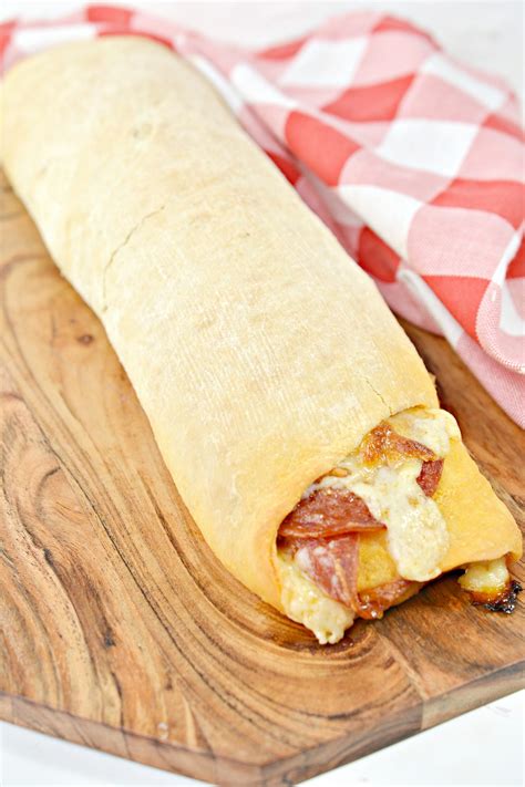 Pepperoni Pizza Bread Recipe Laptrinhx News