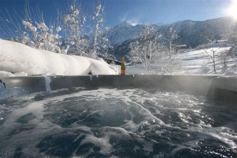 The most popular property types are house (279) and apartment (260). Beginner Friendly Ski Chalets - Ski In Ski Out Chalets for ...