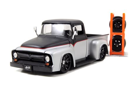 Just Trucks 124 Scale Die Cast Vehicle 1956 Ford F100 Pick Up By Jada
