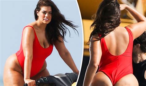 Ashley Graham Flashes Derriere In Very Racy Baywatch Style Shoot Celebrity News Showbiz And Tv