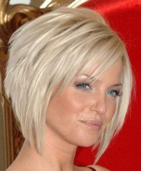 Pin By Monique Willemsen On Kapsels Short Hair Styles Short Curly Hairstyles For Women Thick