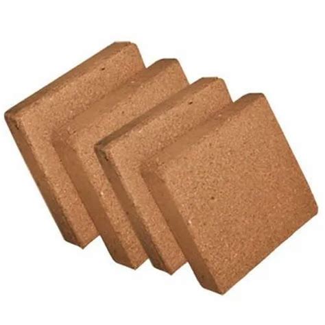Square 5 Kg Cocopeat Block For Agriculture Packaging Type Hdpe Bag