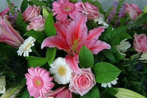 Wedding Flowers - Ceremony Table Decoration Close Up | Flickr - Photo