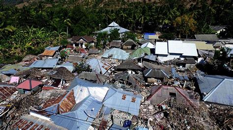 Korban Tewas Gempa Lombok Bertambah Hampir Dua Kali Lipat Nasional
