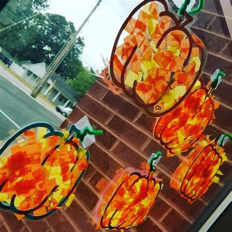 Easy Fall Pumpkin Suncatcher Craft For Kids