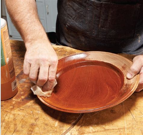 Turning Wooden Plates And Zoom
