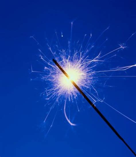 How To Make Your Own Homemade Sparkler Cool Science Projects Cool