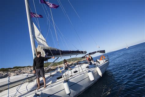 Sailing Croatia Dubrovnik To Split By G Adventures With 9 Tour