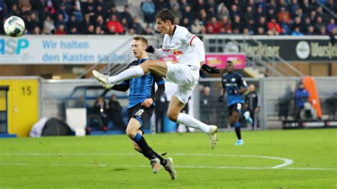 Mit anfahrtsbeschreibung, terminen, neuigkeiten rund um den verein und die nachwuchsmannschaften. RB Leipzig host bottom club Paderborn as they continue ...