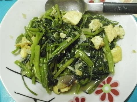 Namun, kamu harus memastikan kangkung yang digunakan segar atau tidak. HALAMAN CHENOLIE....: SAYUR KANGKUNG GORENG BELACAN