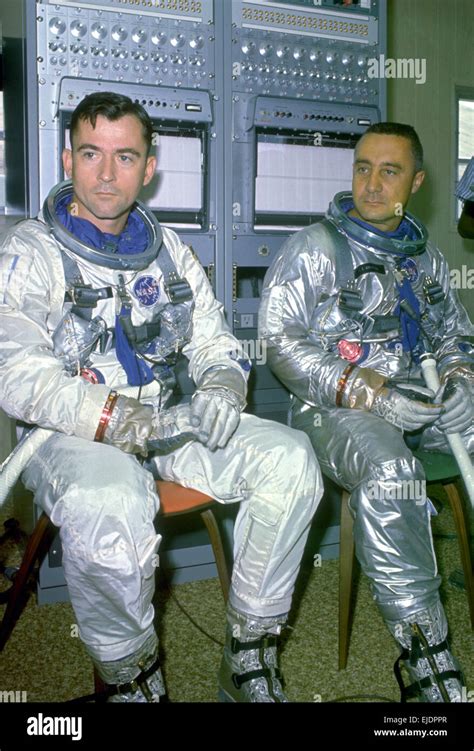Gemini 6 Astronauts Hi Res Stock Photography And Images Alamy