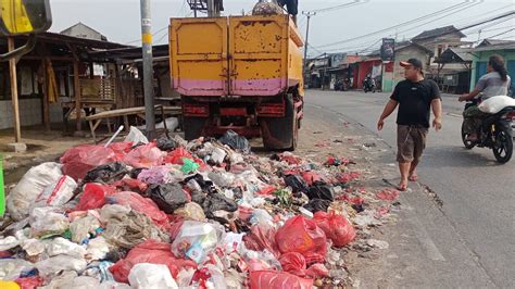 Sampah Dijayanti Kembali Menumpuk UPT Langsung Terjunkan Petugas