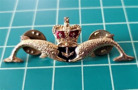 Vintage British Royal Navy Submariners Pin Dolphins Naval Badge