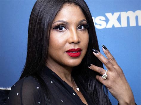 Toni Braxton Launches A Hemp Skincare Line Of Products Celebrity Insider