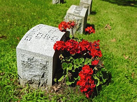 Tombstone Headstone Grave Gravestone Cemetery Graveyard Dead