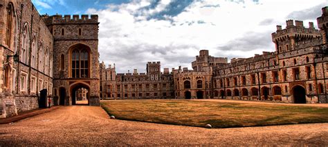 Windsor Castle Medieval Castle And Royal Residence In Wind Flickr