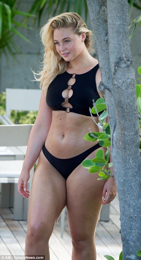 Iskra Lawrence Puts Jaw Dropping Curves On Full Display In Miami