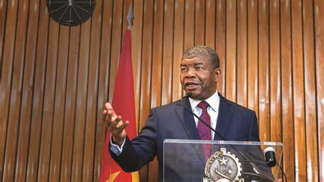 Presidente De Angola Exonera Três Ministros E Coloca Manuel Neto Da Costa Na Economia Angola