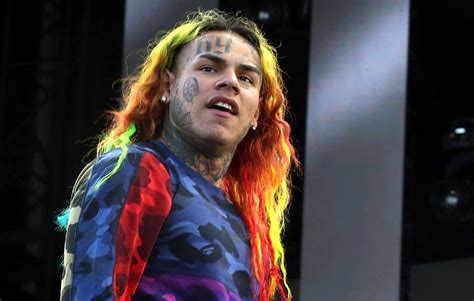 pop crave on twitter 6ix9ine has been arrested on federal racketeering charges tekashi69