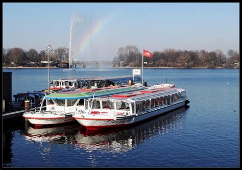 Icom america was founded in 1979. Ausflugsboote der Alster-Touristik Foto & Bild | world ...